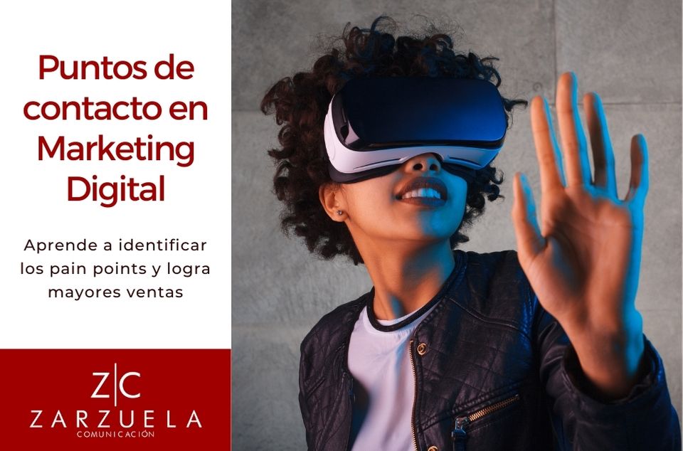 Mujer con lentes de realidad virtual