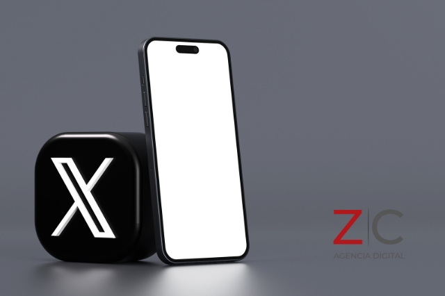 Celular con el logotipo de X atrás, la nueva de Elon Musk/ cortesía: Canva