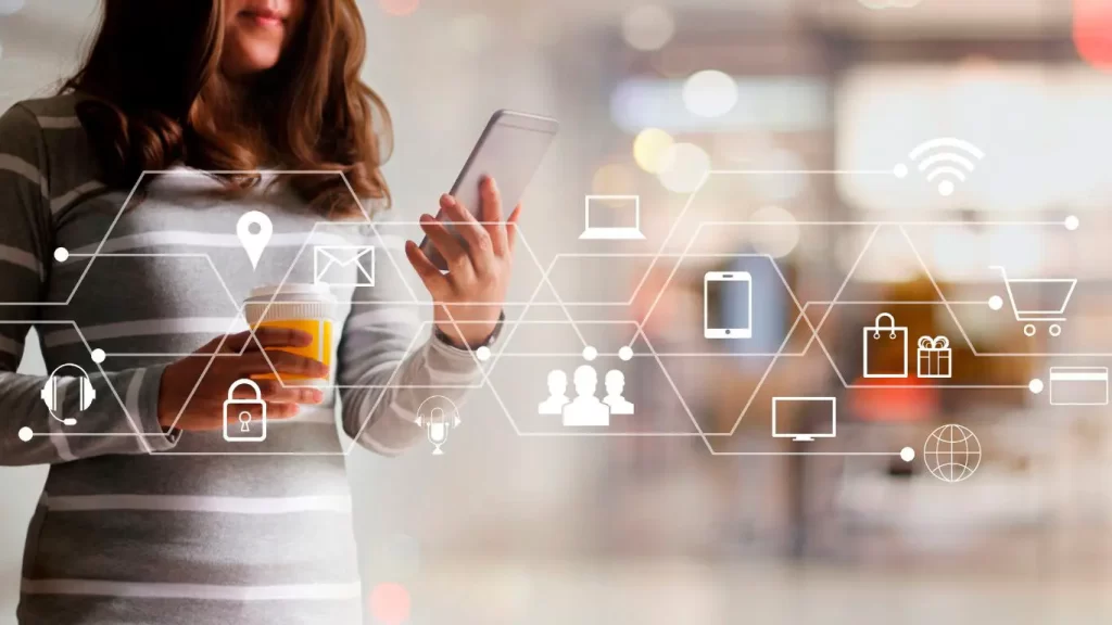 Comercio electrónico: el ABC de las ventas en línea 2 El comercio electrónico permite a las empresas vender productos y servicios en línea, alcanzando un público global. Esta modalidad ofrece comodidad a los consumidores, quienes pueden comparar precios, realizar compras y recibir productos sin salir de casa.