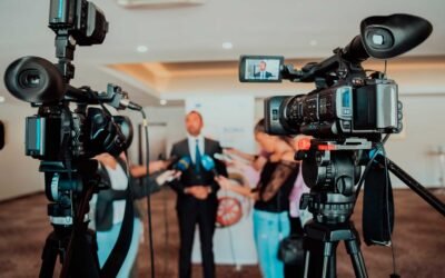 Cómo lograr un posicionamiento de voceros exitoso y estratégico