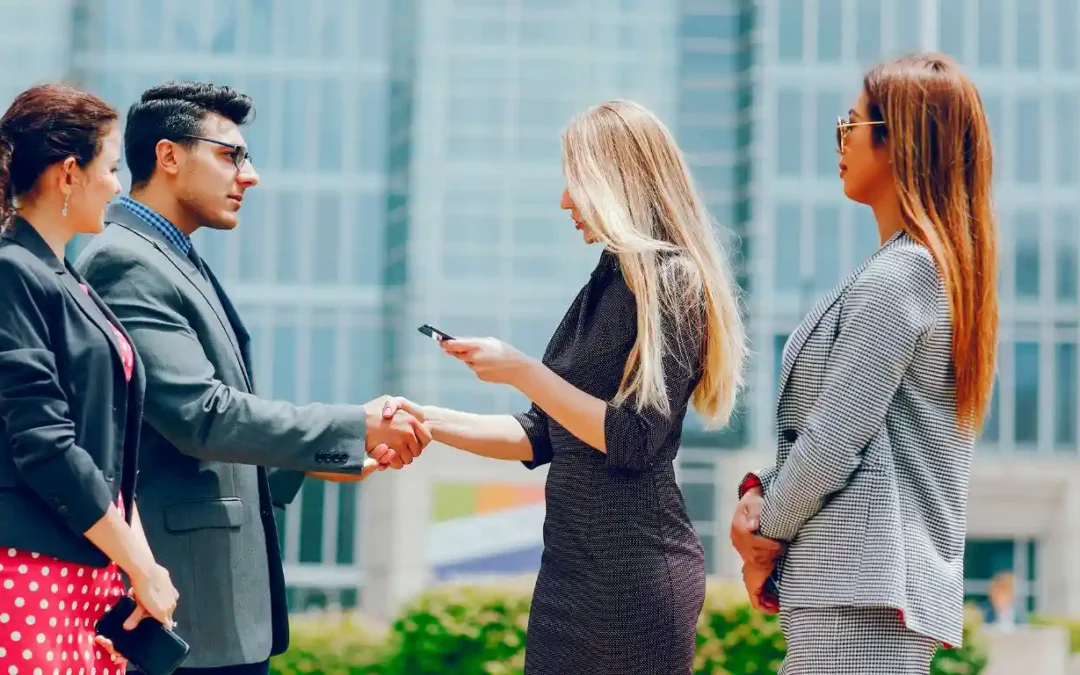 Prensa y voceros, los mejores consejos para interactuar